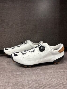 Men's Sidi Dust Gravel Shoes (White/Black) - US 10.4/EUR 45